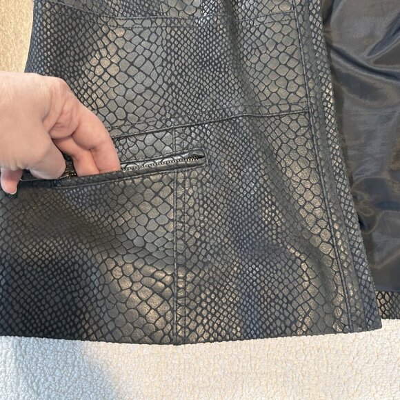 Alfani women's snakeskin pattern leather jacket - Picture 11 of 15
